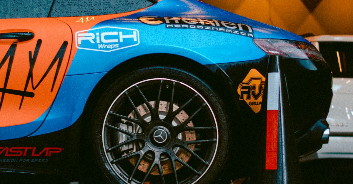 Comparing Different Types of Vinyl: What Works Best for Your Vehicle
