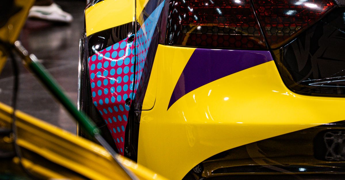 Exploring Unique Customisation Features in Vehicle Wraps