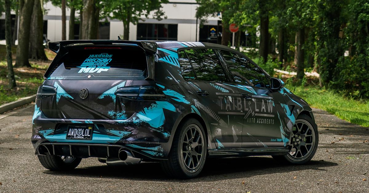 Understanding Colour Theory in Vehicle Wrap Design Software
